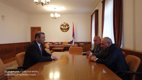 Artsakh Republic President Bako Sahakyan received secretary of the Republic of Armenia Security Council Armen Grigoryan