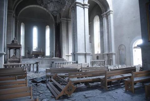 Ադրբեջանը հարվածել է Շուշիի Ղազանչեցոց եկեղեցուն