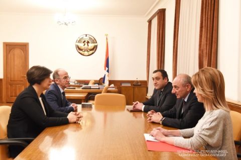 Հանդիպում Հայաստանի Հանրային հեռուստառադիոընկերության խորհրդի նախագահի եւ գործադիր տնօրենի հետ
