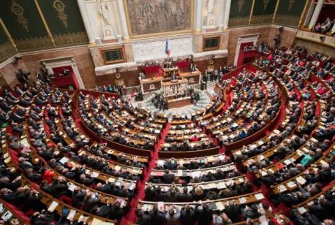 ԱՀ ԱԺ նախագահ Արթուր Թովմասյանը ողջունել է Ֆրանսիայի Ստորին պալատի՝ Ազգային ժողովի նոյեմբերի 30-ին ընդունած բանաձևը