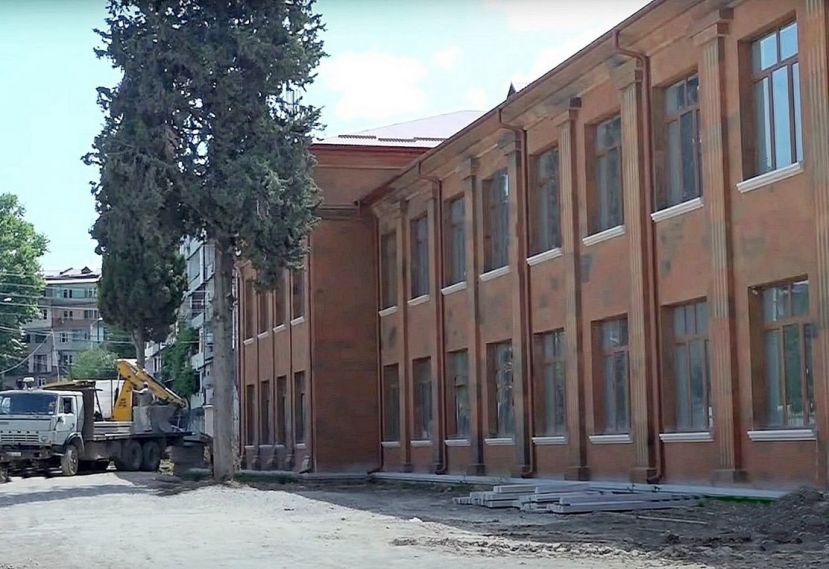 В Степанакерте  реконструируется здание Арцахского государственного университета